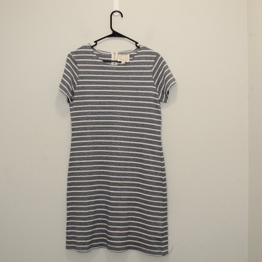 Sail to Sable Blue and White Striped T-Shirt Dress Size Medium